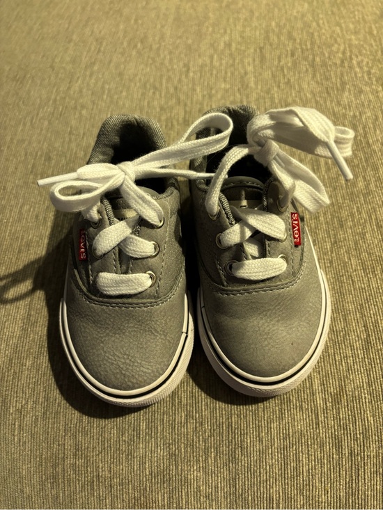 Levi's Other - Levi's Toddler Gray Canvas Lace-Up Sneakers size 5